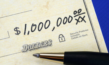 对齐技术承诺100万美元支持AAO基金会